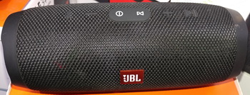 ����������� ������� Charge 3